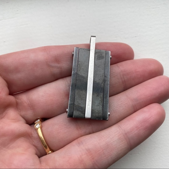 Joseph Abboud cable & stainless steel pendant - Picture 2 of 8